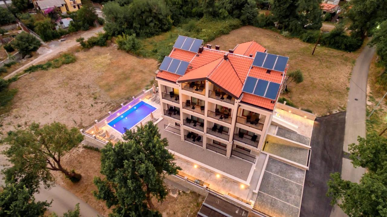 Luxury Apartments Queen Petrovac Exterior foto